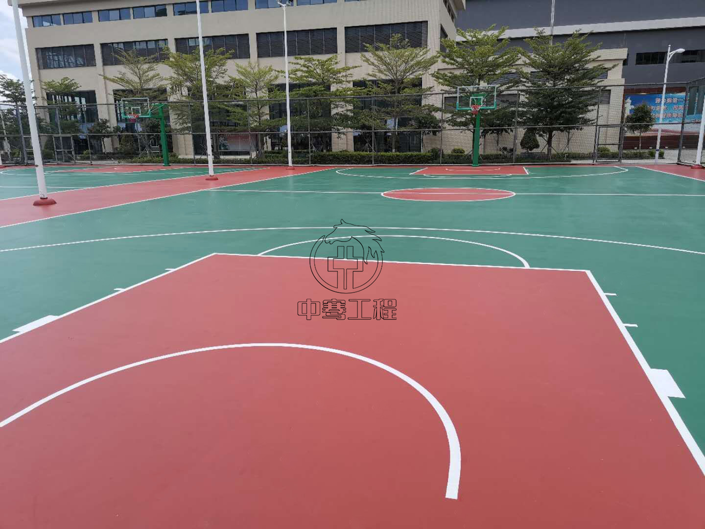 籃球場建設工程